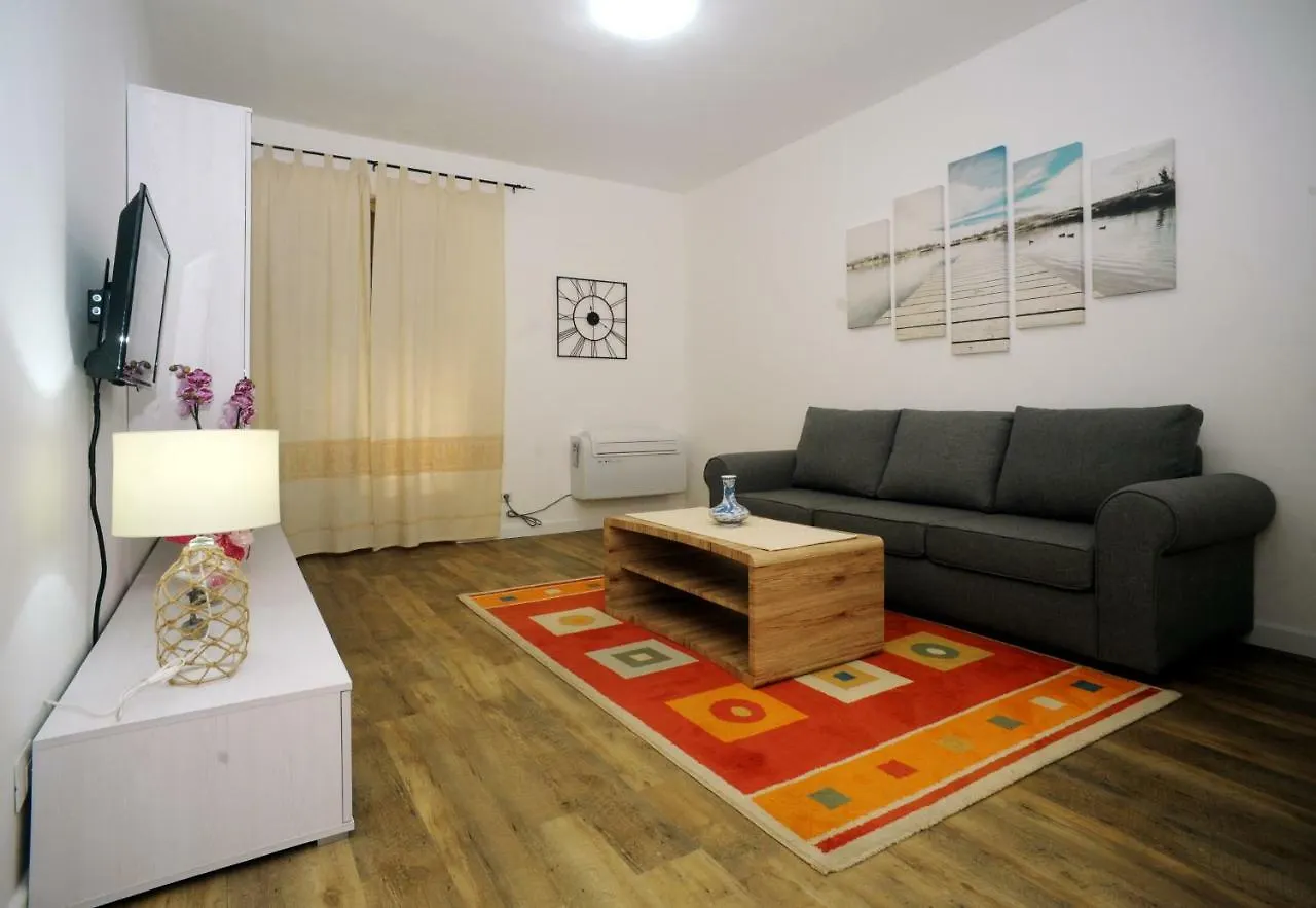 Alkira Lodge Alghero