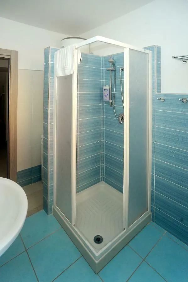 Alkira Lodge Alghero 0*,